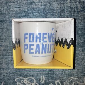 Snoopy Peanuts Ceramic Mug ~ Forever Peanuts ~ 400ml ~ New In Box